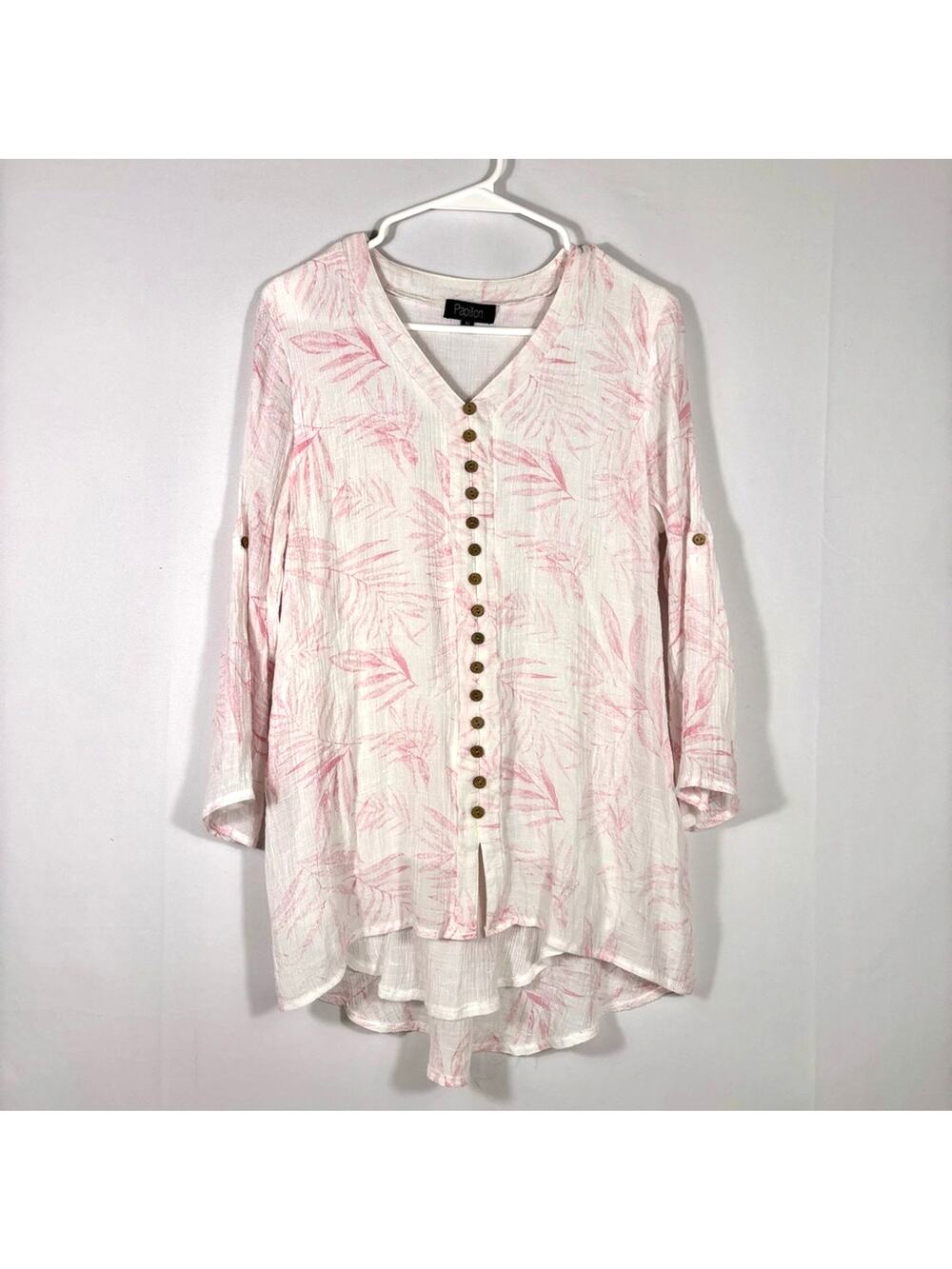 Papillion White and Pink Leaf Crinkled Button Down Tunic Size Medium Y0499